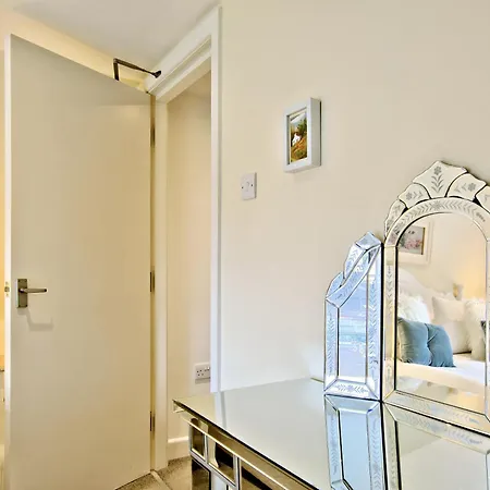 Westside Cottage, Newby Hamlet, Clapham, Yorkshire Dales National Park, Famous Three Peaks, Near The District, Pets Are Welcome, Direct Parking In Front Of The & Guest Parking *