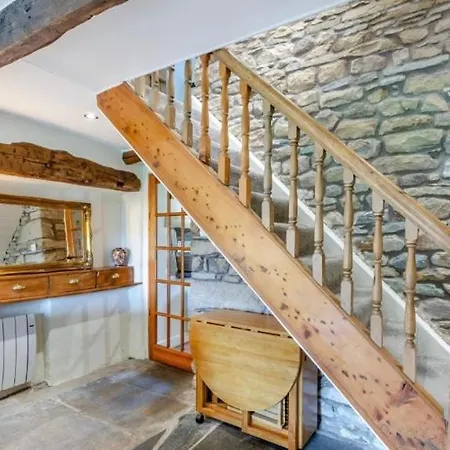 Westside Cottage, Newby Hamlet, Clapham, Yorkshire Dales National Park, Famous Three Peaks, Near The District, Pets Are Welcome, Direct Parking In Front Of The & Guest Parking