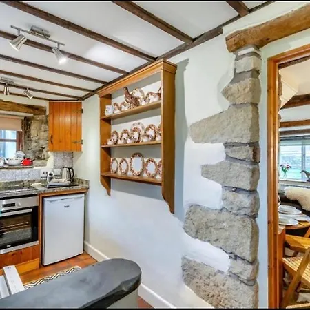 Westside Cottage, Newby Hamlet, Clapham, Yorkshire Dales National Park, Famous Three Peaks, Near The District, Pets Are Welcome, Direct Parking In Front Of The & Guest Parking Casa de Férias Newby (Craven)